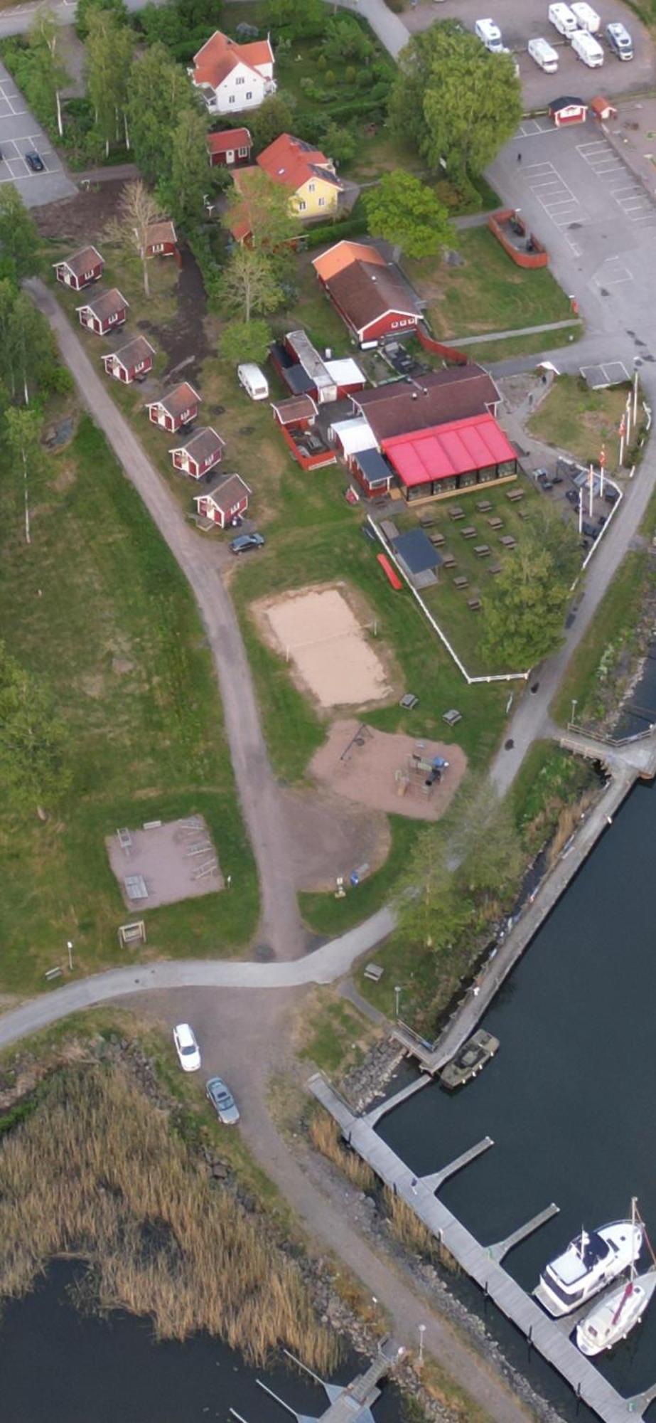 Kanalkrogen Stugor Sjotorp Exterior photo